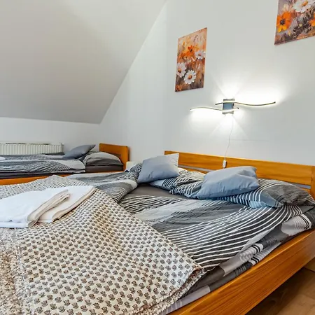 A Restaurace Adria Ii Gæstehus 3*