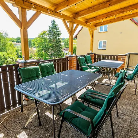 A Restaurace Adria Ii 3* Dobrohor